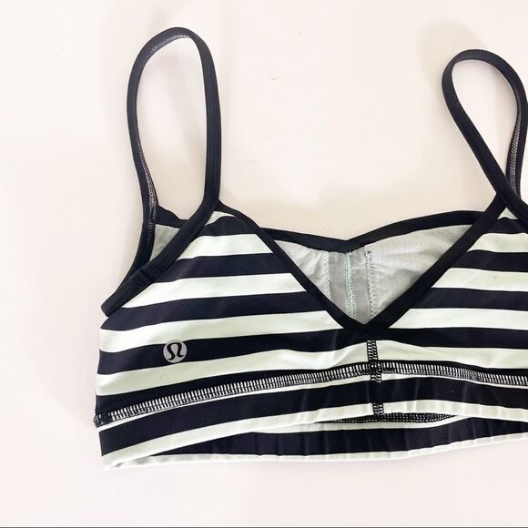 Lululemon Black & Mint Green Striped Sports Bra - Picture 5 of 6